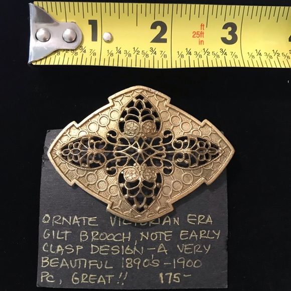 1890’s - 1900’s Ornate Victorian Era Gilt Brooch brass Large Old Clasp Detailed - Picture 6 of 8